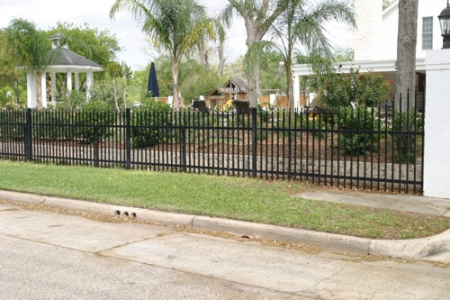 Custom Fencing - Custom Iron Fences